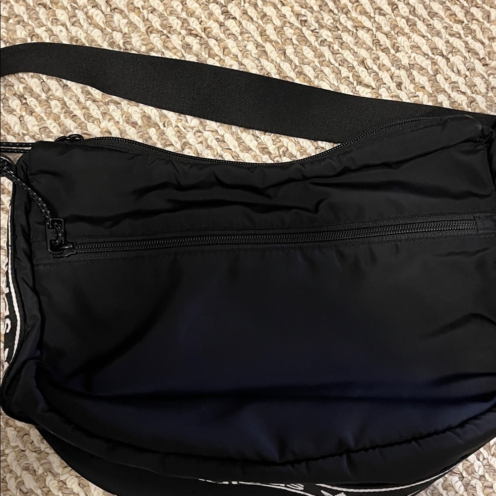 Adidas Black Crossbody Bag with Logo Strap - Picture 6 of 8